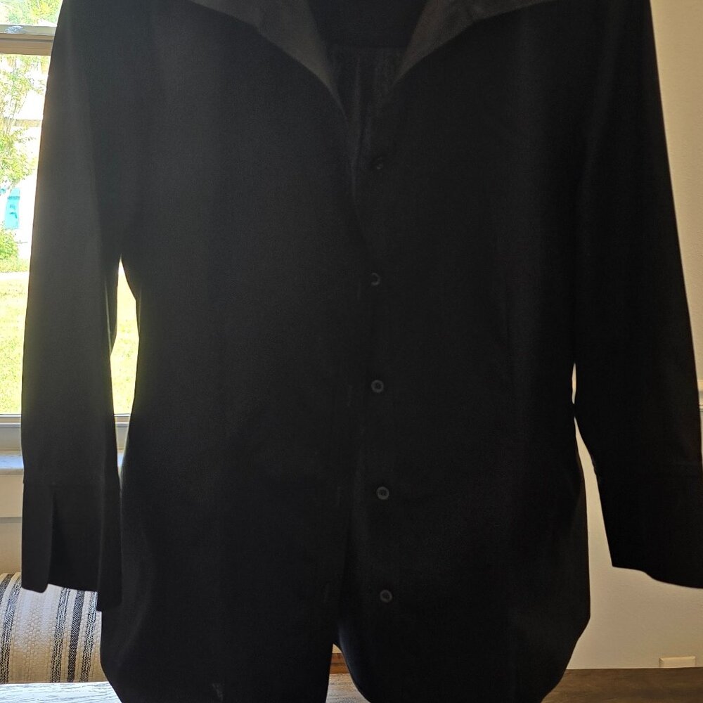 Chicos No-Iron Button Front Split Cuff Size 2.5 Womens Black 3/4 Sleeve